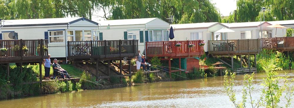 7 Lakes Breaks At 7 Lakes Country Park Holiday home
