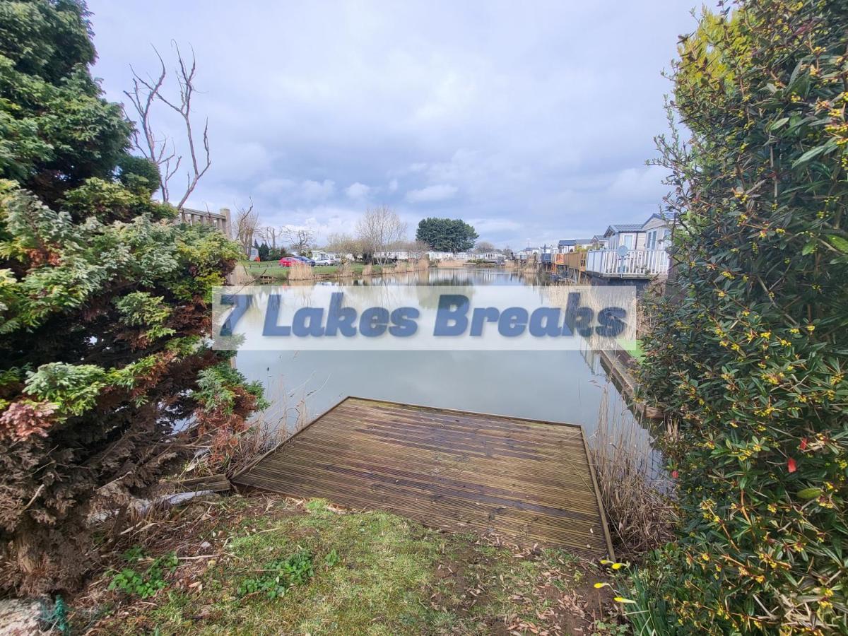 7 Lakes Breaks At 7 Lakes Country Park Holiday home Crowle (Lincolnshire)